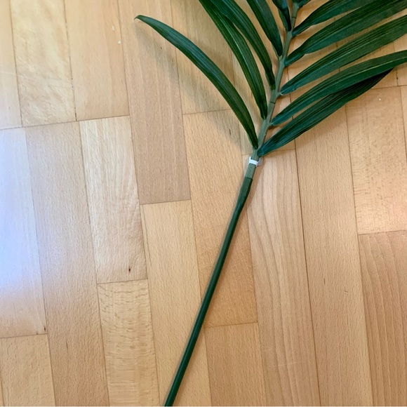 SOLD Large/ Tall Faux Palm Leaf - Picture 7 of 10